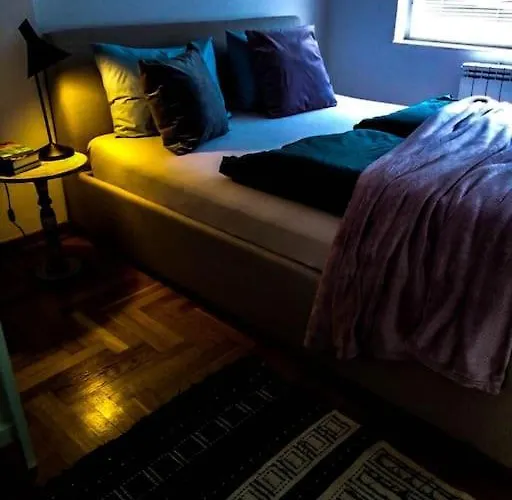 Udoban I Moderan Stan U Sarajevu. Apartment